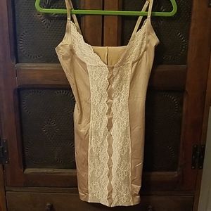 Victoria's secret shaper, size medium